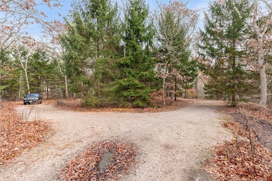 135 Ross Hill Rd, Charlestown, RI 02813 - photo 4