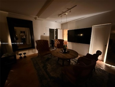 1785 Calais Dr unit 8, Miami Beach, FL 33141 - photo 4