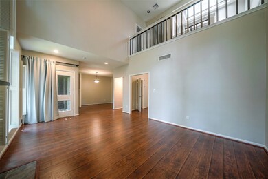 256 Sugarberry Cir, Houston, TX 77024 - photo 5