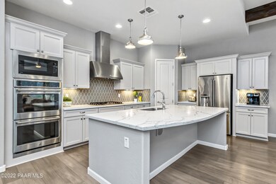 008_Kitchen