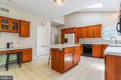 20126 Cherry Hill Dr, Hagerstown, MD 21742 - photo 7