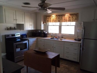 64 Lathrop Rd, Sagamore Beach, MA 02562 - photo 6