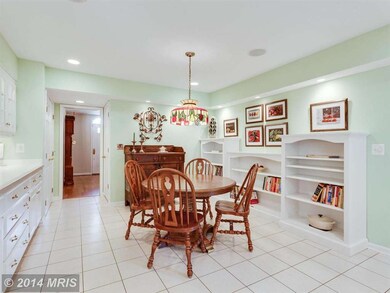 527 W Main St, Purcellville, VA 20132 - photo 7