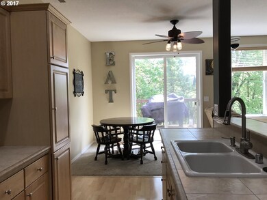 Kitchen/Nook
