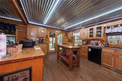 209 Channing Ln, Fenelton, PA 16034 - photo 5