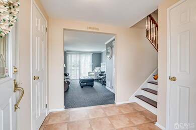 6 Bayberry Ct, Port Reading, NJ 07064 - photo 5