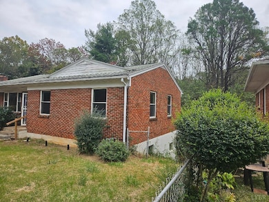 1530 Augusta St, Lynchburg, VA 24501 - photo 3