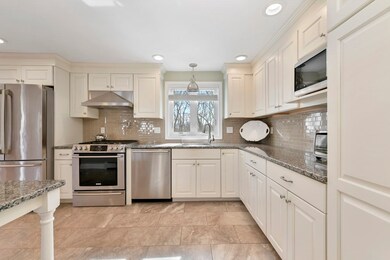 5 Dawes Cir, Woburn, MA 01801 - photo 5
