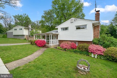 12819 Weiss St, Rockville, MD 20853 - photo 3