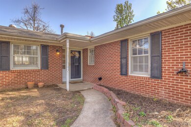 601 SE 14th St, Pryor, OK 74361 - photo 5