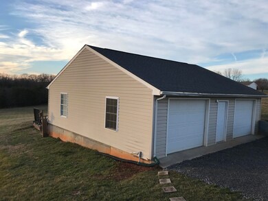 1293 Emmaus Church Rd, Moneta, VA 24121 - photo 6