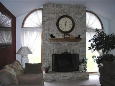 6326 W Johnson Rd, La Porte, IN 46350 - photo 5