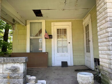 101232480_550395698981318_64845901995809