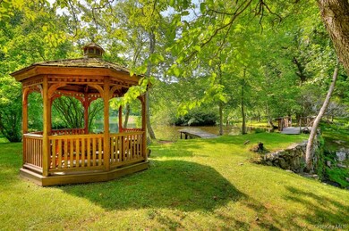 16 Old Post Rd, Mount Kisco, NY 10549 - photo 4