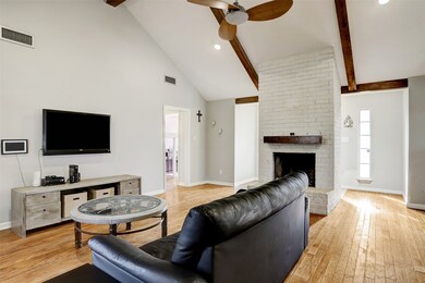 2339 Greenglade Ln, Spring, TX 77386 - photo 5