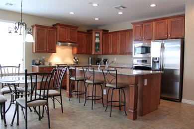 Gourmet kitchen