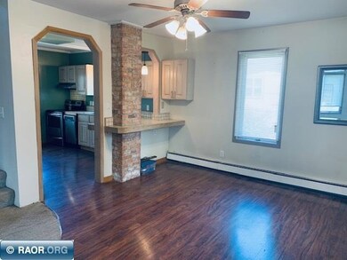 520 7th St NW, Chisholm, MN 55719 - photo 4