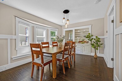 2230 Sacramento St, Berkeley, CA 94702 - photo 7