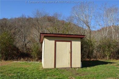 158 Scites Ridge Rd, Midkiff, WV 25540 - photo 5