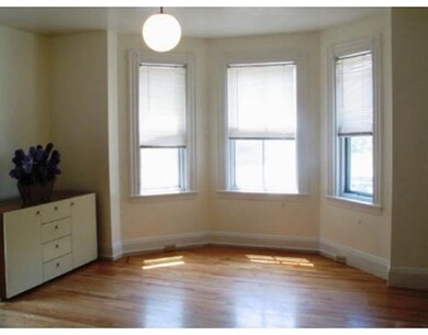 781 Boylston St unit 1, Chestnut Hill, MA 02467 - photo 3