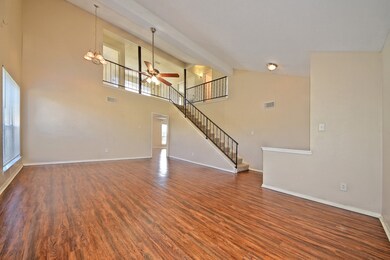 3423 Hombly Rd, Houston, TX 77066 - photo 5