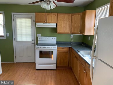 211 N Brownleaf Rd, Newark, DE 19713 - photo 5