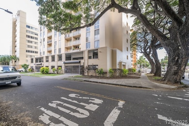 1415 Punahou St unit 306, Honolulu, HI 96822 - photo 2