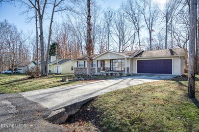 156 Dovenshire Dr, Crossville, TN 38558 - photo 2