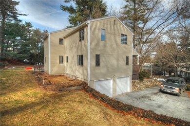 17 Mitris Blvd, Lincoln, RI 02865 - photo 4
