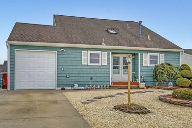 61 Topsail Ct, Bayville, NJ 08721 - photo 3