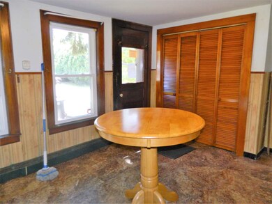 58 Central St, Franklin, NH 03235 - photo 4