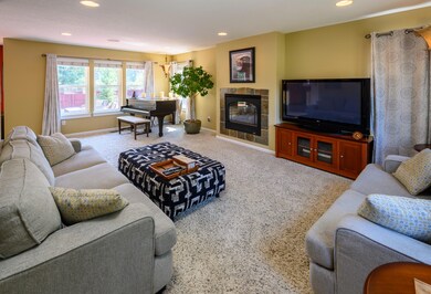 2979 NW Chardonnay Ln, Bend, OR 97701 - photo 4