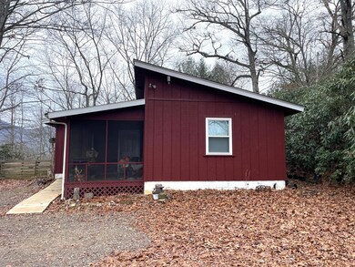 178 Purdy Ln, Franklin, NC 28734 - photo 4