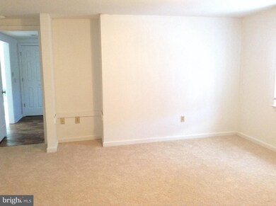 16 Main St unit SECOND FLOOR, Sperryville, VA 22740 - photo 7