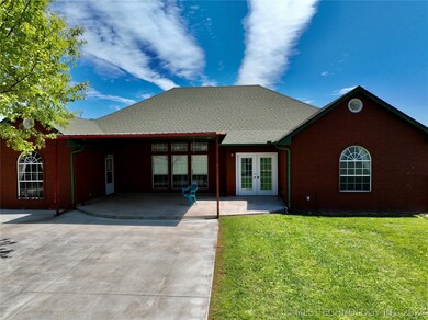 1403 Coon Creek Rd, Eufaula, OK 74432 - photo 7