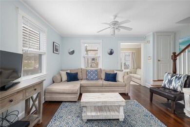 24 Morgan St unit 24, Newport, RI 02840 - photo 7