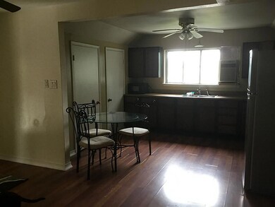 25202 Oakhurst Dr unit 201, Spring, TX 77386 - photo 2