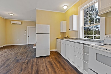 63 Elm St, Mechanic Falls, ME 04256 - photo 6