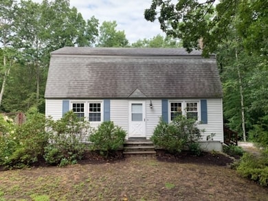 37 Lakeview Way, Auburn, NH 03032 - photo 2