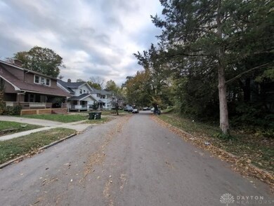 2032 Eastview Ave, Dayton, OH 45405 - photo 3