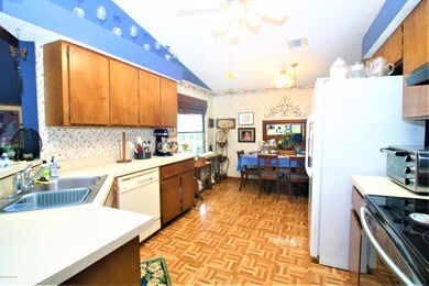 8023 Corky Ct E, Jacksonville, FL 32244 - photo 7