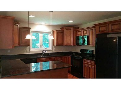 53 Silvercup Cir unit 53, West Warwick, RI 02893 - photo 6