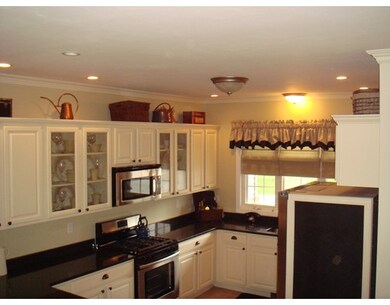 43 Grey Wolf Dr unit 43, Franklin, MA 02038 - photo 4