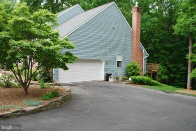 2911 Gray Beech Dr, Harwood, MD 20776 - photo 2