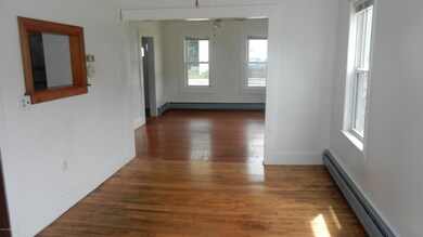 13 Tyler St, North Adams, MA 01247 - photo 6