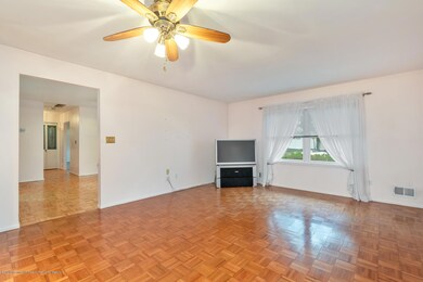 7 Hemingway Dr, Hazlet, NJ 07730 - photo 5
