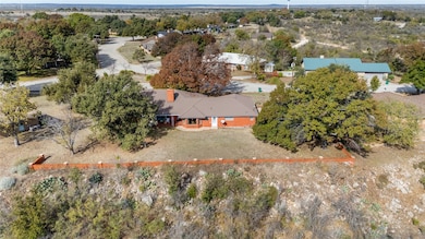 1111 Hillcrest St, Coleman, TX 76834 - photo 3