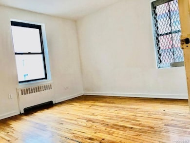 Elmhurst Gardens unit 4F, Elmhurst, NY 11373 - photo 5