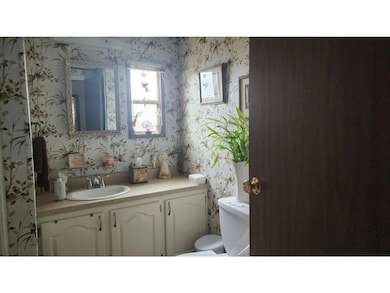 703 Fresh Pond Ave unit 281, Calverton, NY 11933 - photo 5