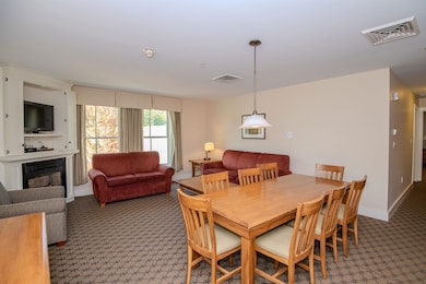 705/707 Qtr I V Adams House, Ludlow, VT 05149 - photo 2